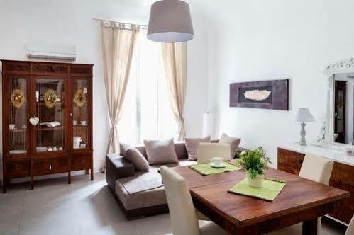 Zefnea House Διαμέρισμα Κατάνια Εξωτερικό φωτογραφία